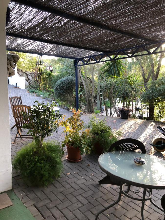 Finca El Rio, The Studio Self Catering With Pool And Hydrotherapy Jacuzzi Set In Beautiful Gardens, Guaro Exterior photo