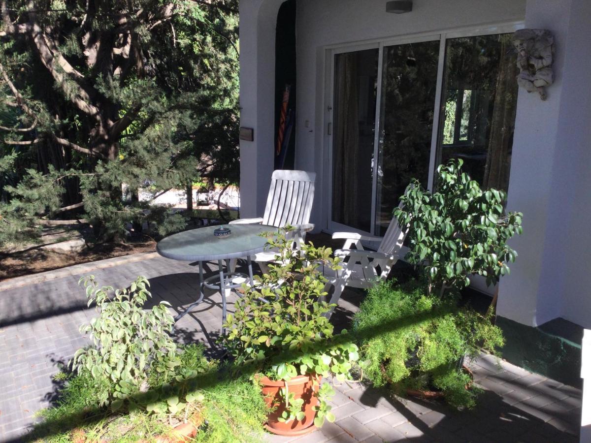 Finca El Rio, The Studio Self Catering With Pool And Hydrotherapy Jacuzzi Set In Beautiful Gardens, Guaro Exterior photo